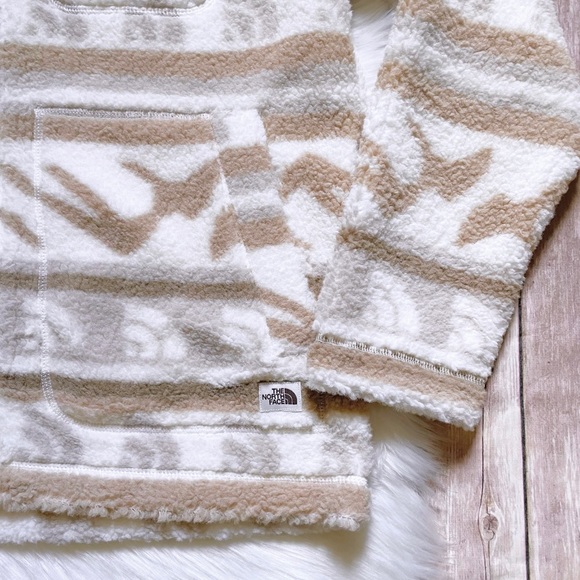 The North Face Women’s Printed Ridge Sherpa Fleece Full Zip Jacket - Picture 3 of 10